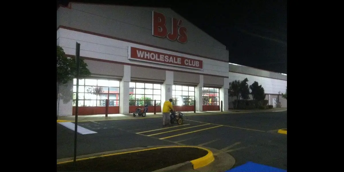 BJ'S Wholesale Parking Lot